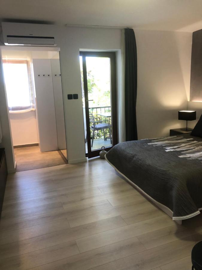 Apartments & Rooms Bianca Mali Lošinj Esterno foto