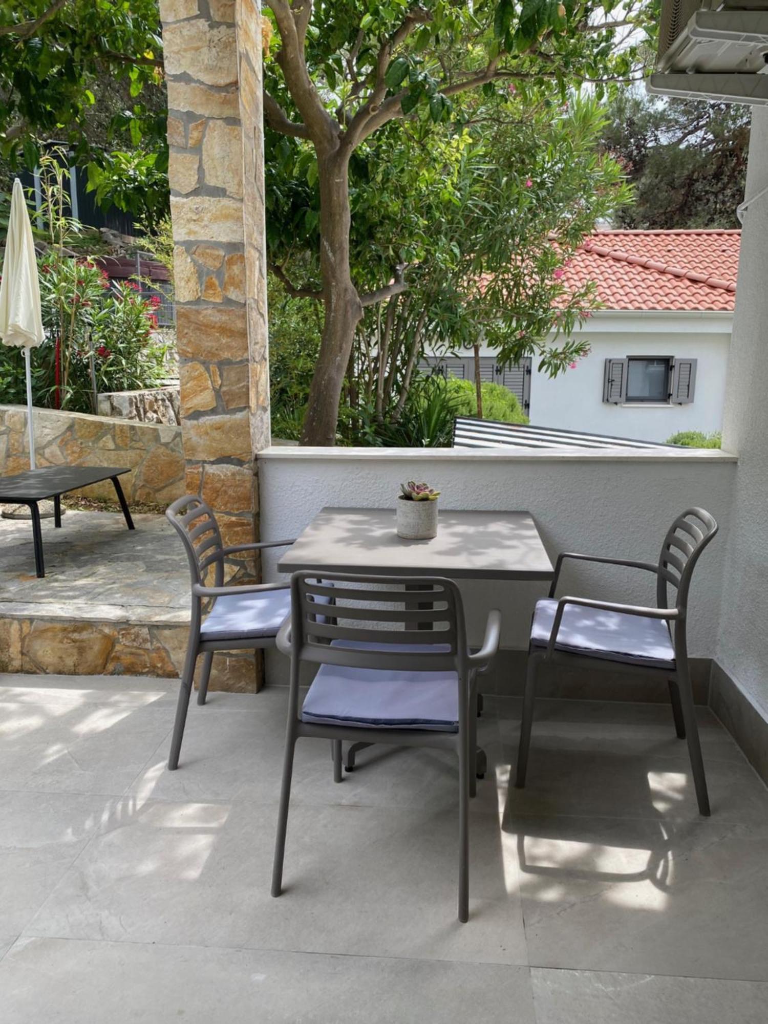 Apartments & Rooms Bianca Mali Lošinj Esterno foto